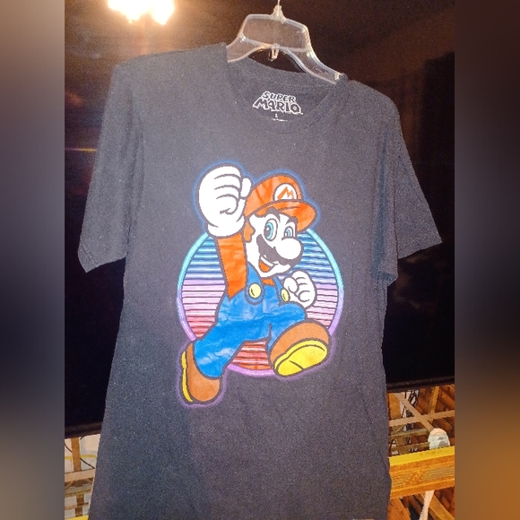 Authentic Mario Brothers T-shirt size large - Picture 4 of 5